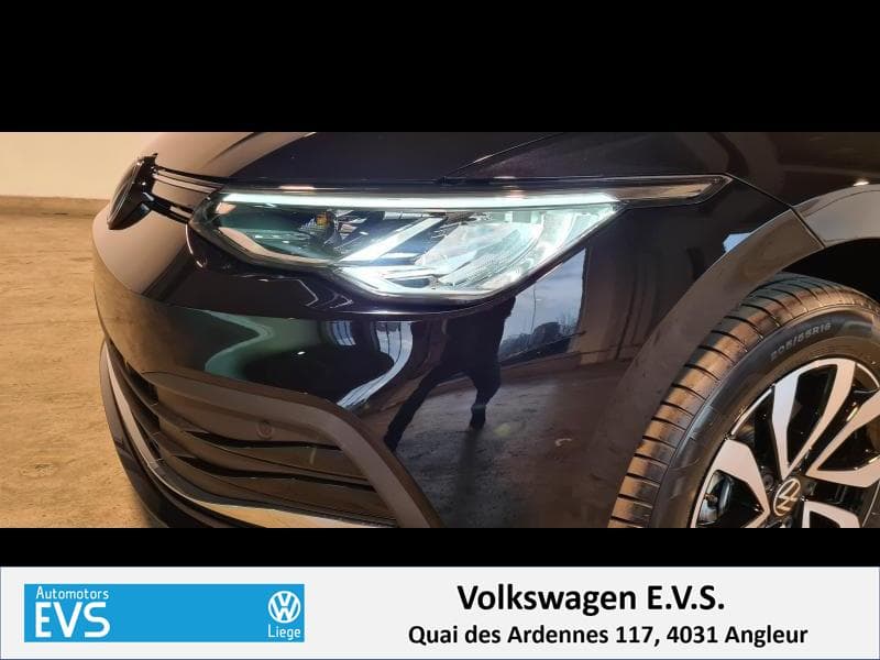 Volkswagen Golf VIII Active - 10