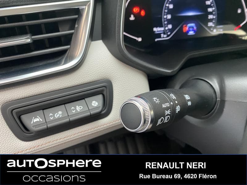 Renault Clio Initiale Paris - 8