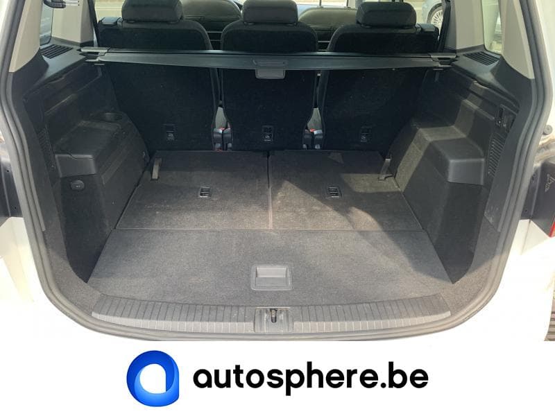 Volkswagen Touran III Highline -7 places/gps/toit ouvrant pano - 28