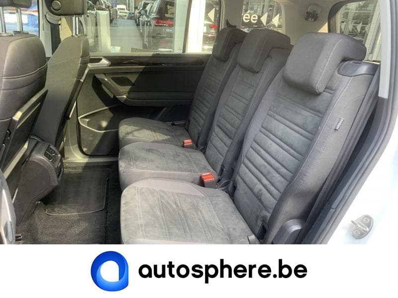 Volkswagen Touran III Highline -7 places/gps/toit ouvrant pano - 24