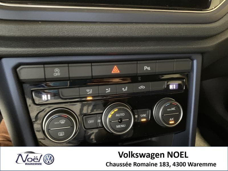 Volkswagen T-Roc United - 13