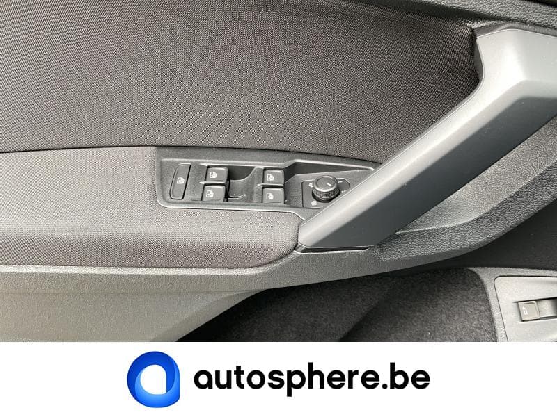 Volkswagen Tiguan LIFE 130CV - 23