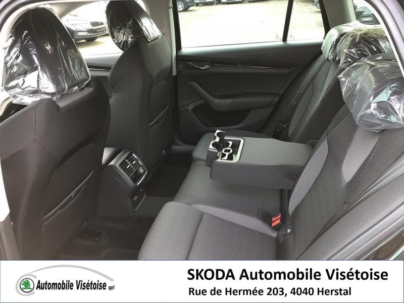 Skoda Octavia Ambition e-TEC - 25