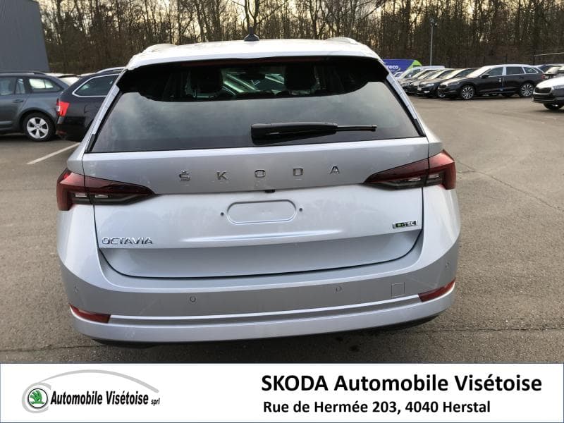 Skoda Octavia Ambition e-TEC - 4