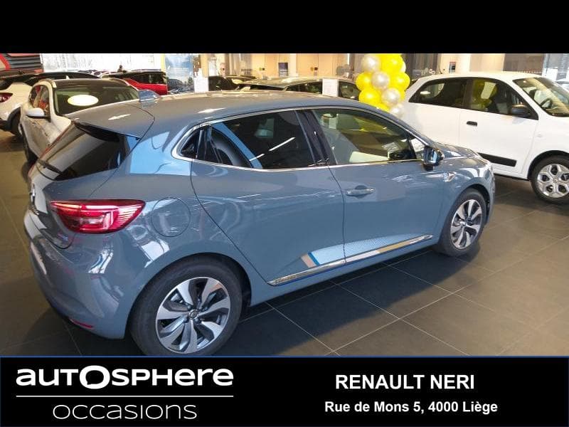 Renault Clio FIRST EDITION E-TECH HYBRID - 11