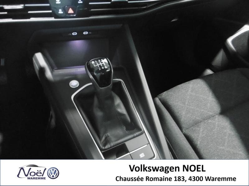 Volkswagen Golf VIII Life - 13
