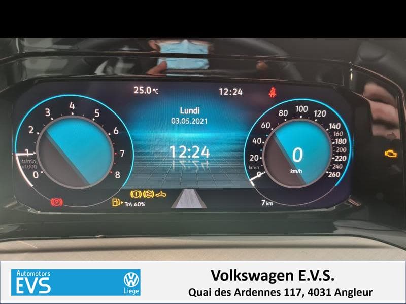 Volkswagen Golf VIII Life - 14