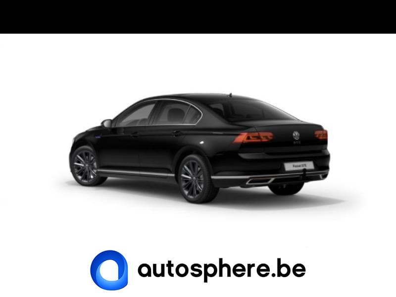 Volkswagen Passat GTE - 49