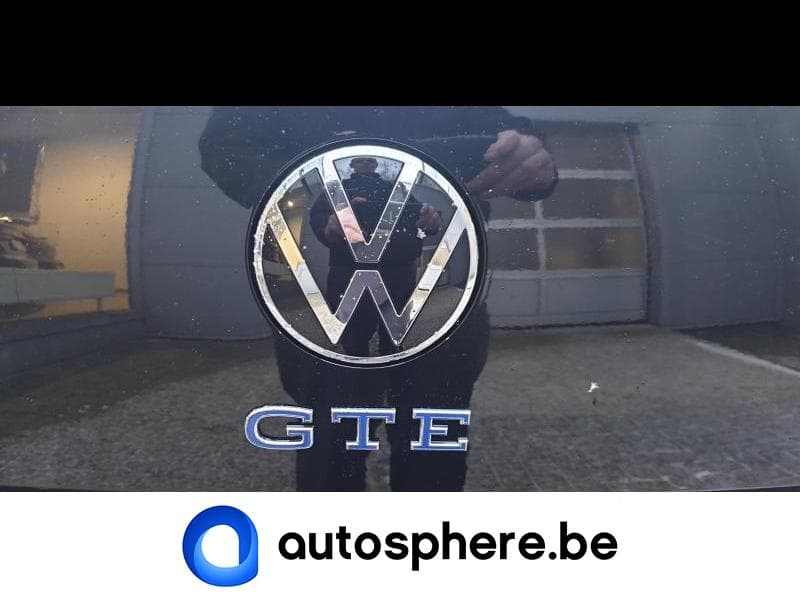 Volkswagen Passat GTE - 22