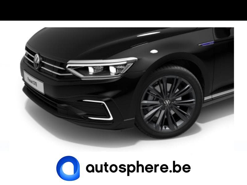 Volkswagen Passat GTE - 46