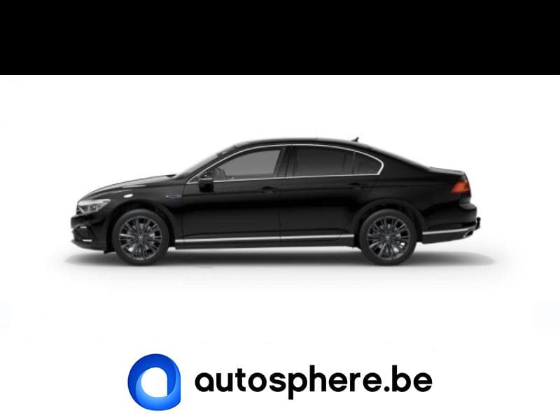 Volkswagen Passat GTE - 48