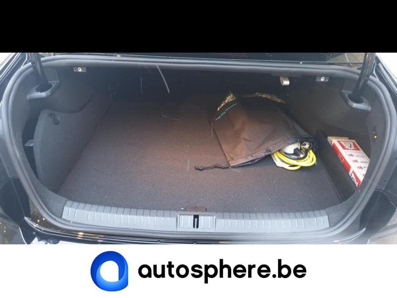 Volkswagen Passat GTE - 18