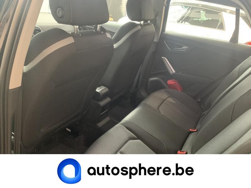 Audi Q2 S-line - 18