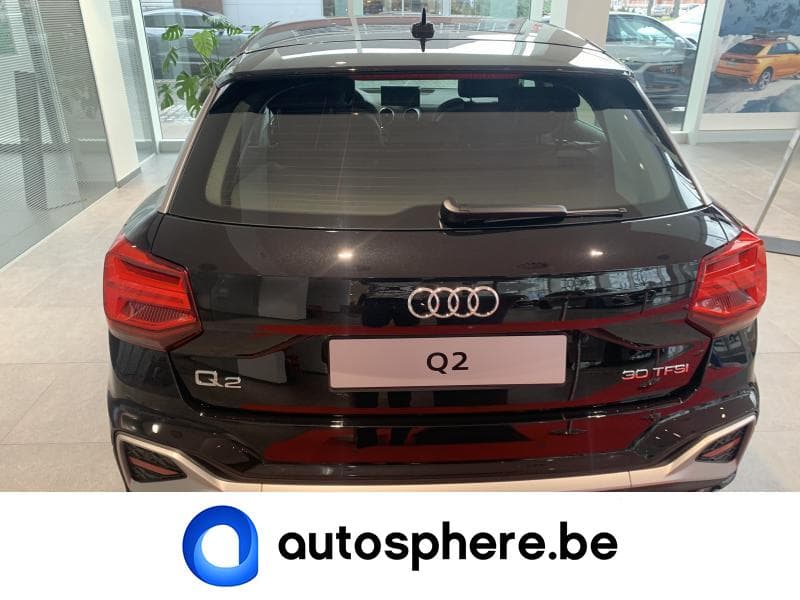 Audi Q2 S-line - 4