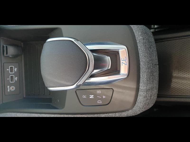 Renault Zoe INTENS R-135*VEHICULE IMMAT - 17