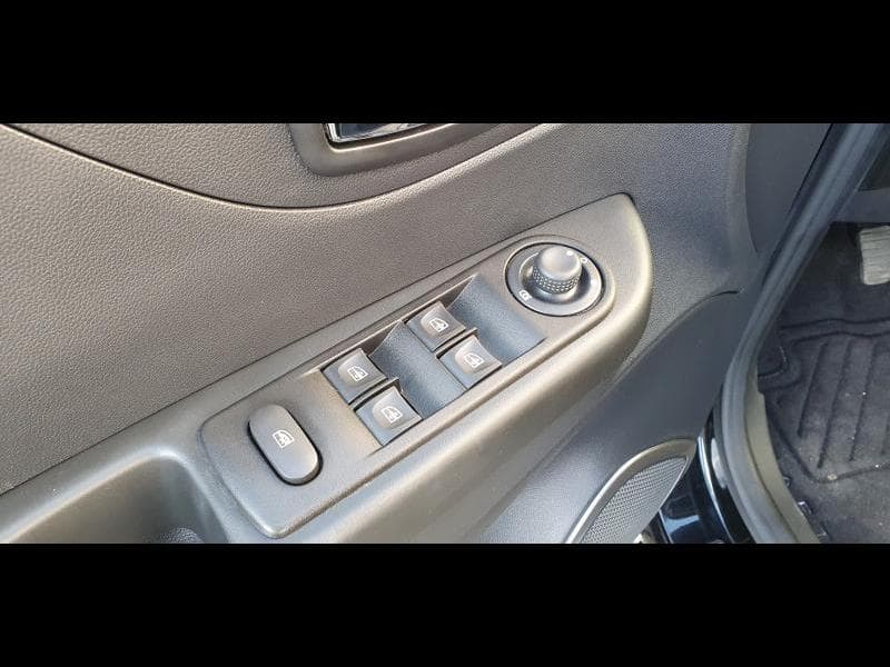 Renault Captur ZEN - 11