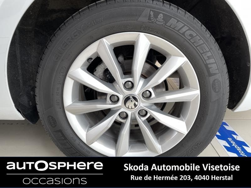 Skoda Octavia Break Ambition 1.0 TSI 115ch - 37
