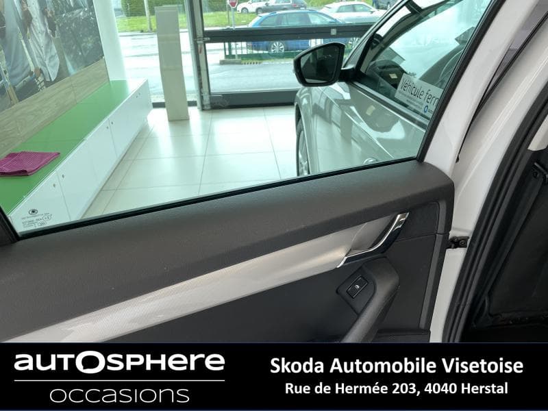 Skoda Octavia Break Ambition 1.0 TSI 115ch - 29