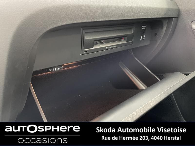 Skoda Octavia Break Ambition 1.0 TSI 115ch - 28