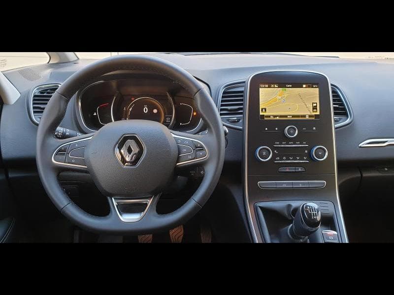 Renault Scenic LIMITED*VEHICULE IMMAT* - 12