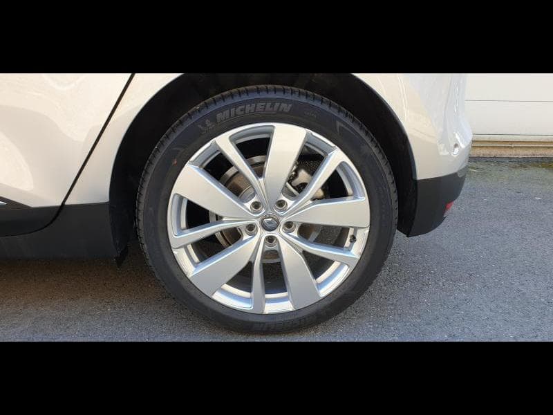 Renault Scenic LIMITED*VEHICULE IMMAT* - 14