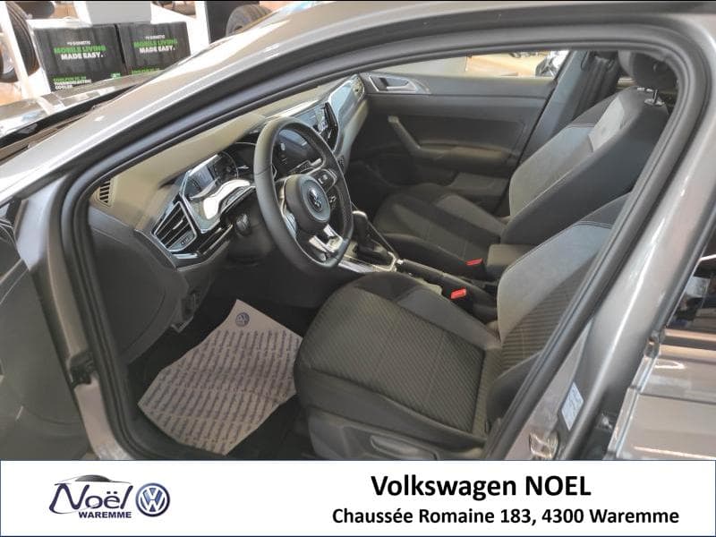 Volkswagen Polo VI Comfortline - 13