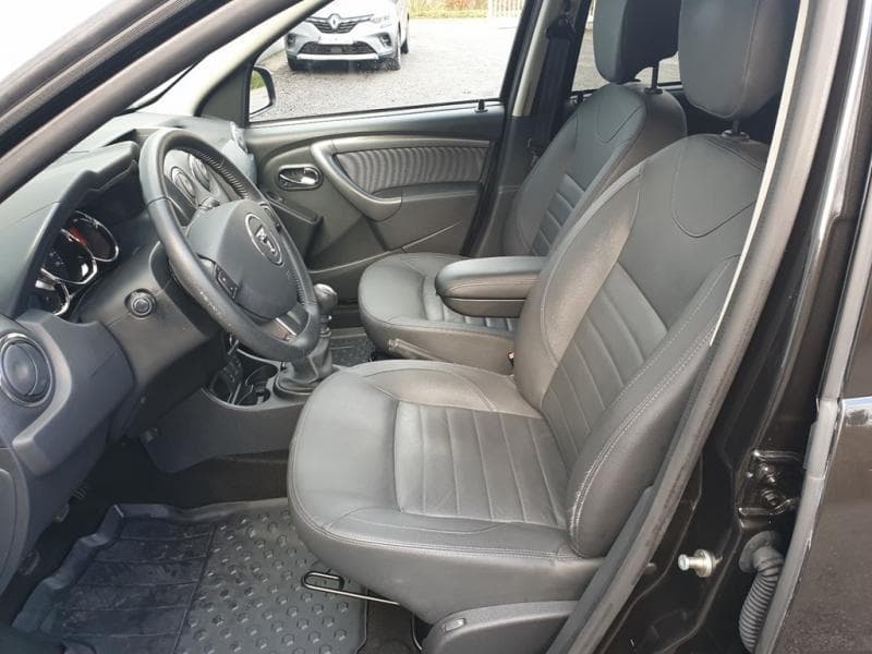 Dacia Duster PRESTIGE 4X2 - 7