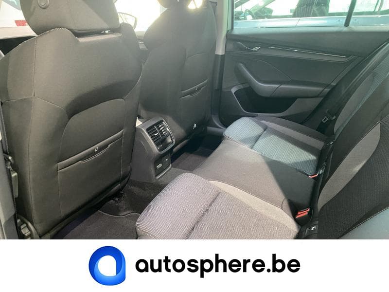 Skoda Octavia Clever - 14