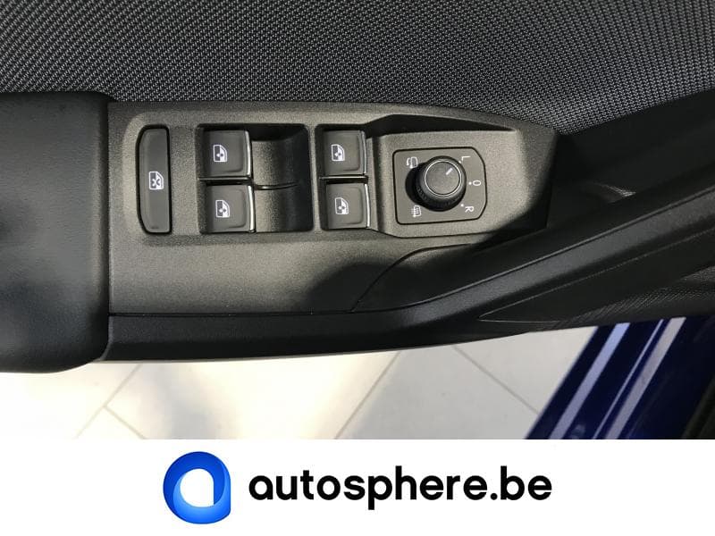 Seat Leon Style/GPS/Park Pilot/JA - 25