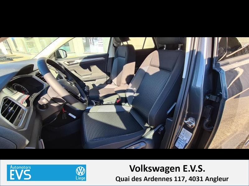 Volkswagen T-Roc Style - 15