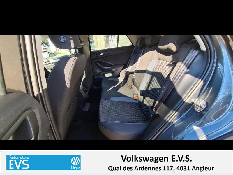 Volkswagen T-Roc Style - 12