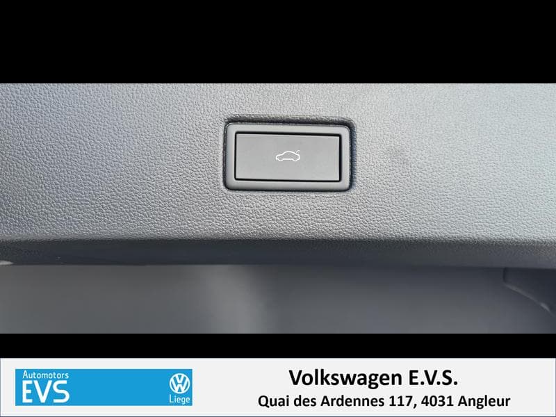 Volkswagen T-Roc Style - 14