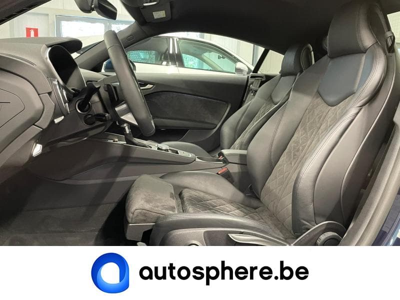Audi TT Coupé - 8
