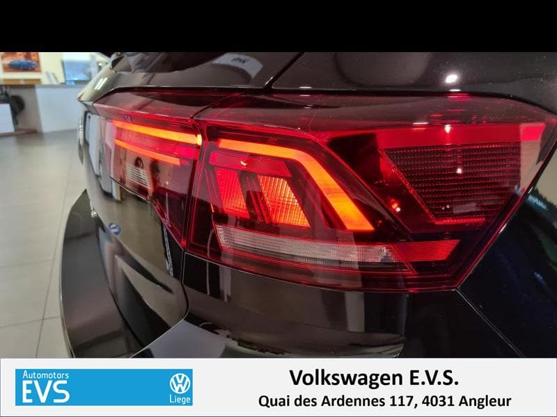 Volkswagen T-Roc R-line - 7