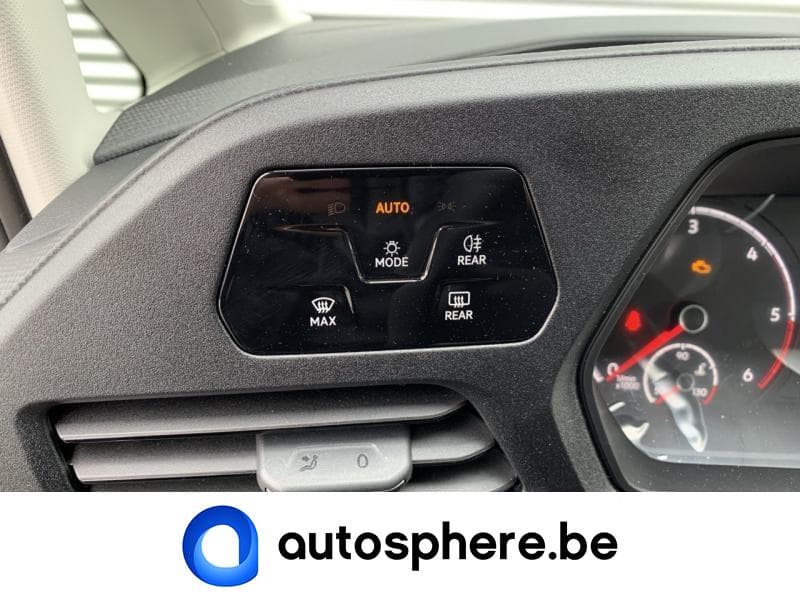 Volkswagen Caddy Cargo - 24