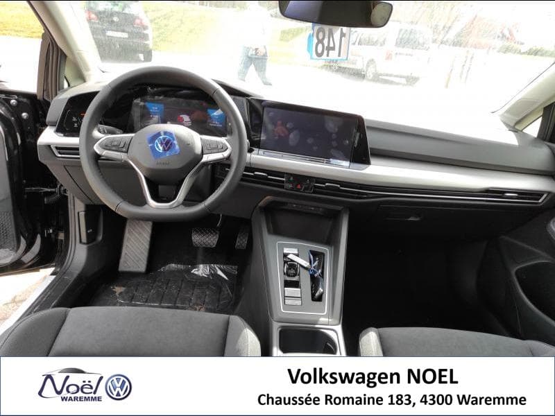 Volkswagen Golf VIII Life - 13