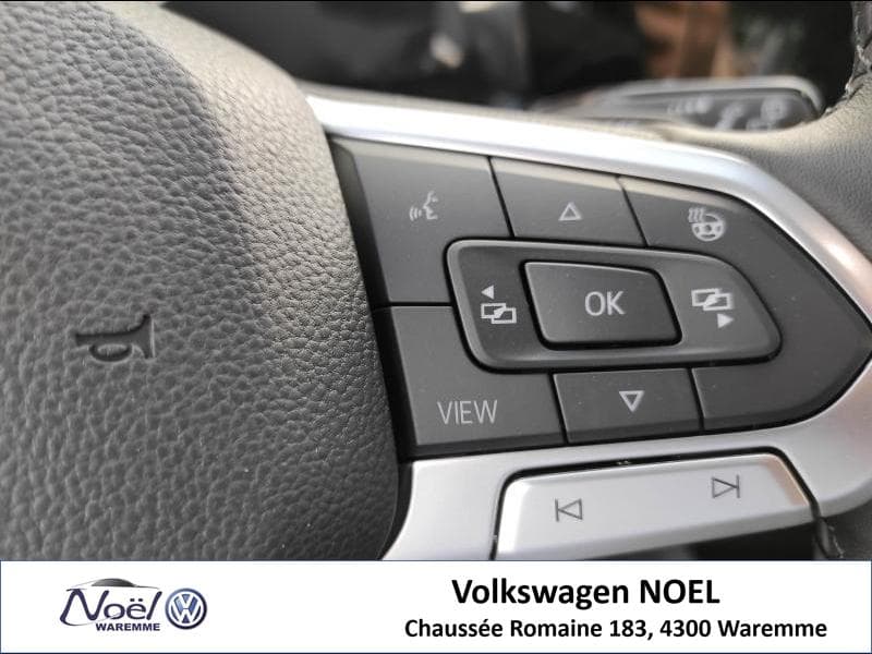 Volkswagen Golf VIII Life - 12