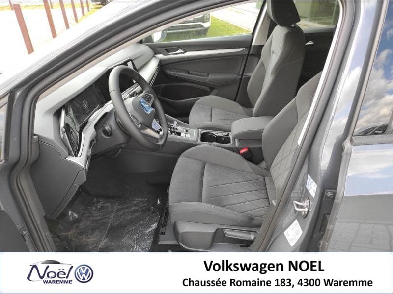 Volkswagen Golf VIII Life - 5
