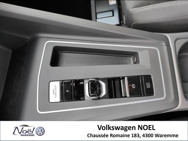 Volkswagen Golf VIII Life - 9
