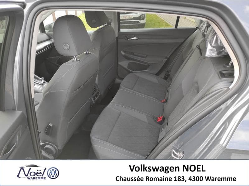Volkswagen Golf VIII Life - 13