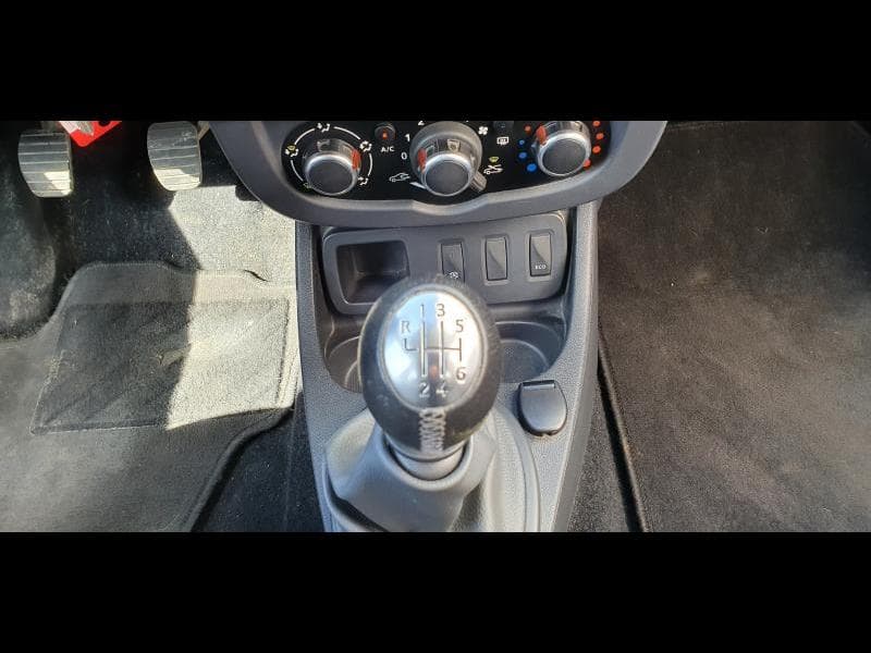 Dacia Duster 1.2TCE GARANTIE Constructeur 02/22 **GPS-JA-CLIM** - 17