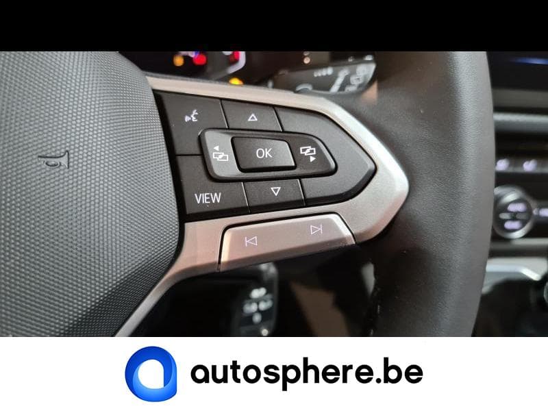 Volkswagen Caravelle Highline 8 places court - 24