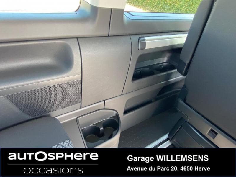 Volkswagen Multivan Trendline 2.0TDI 150cv DSG - 7 Places/Attelage/GPS - 7