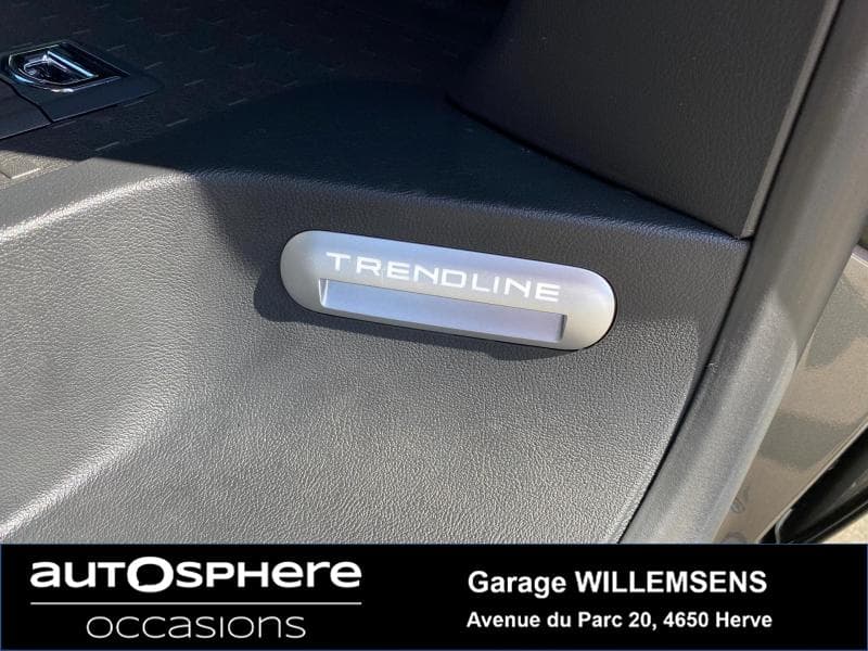 Volkswagen Multivan Trendline 2.0TDI 150cv DSG - 7 Places/Attelage/GPS - 26