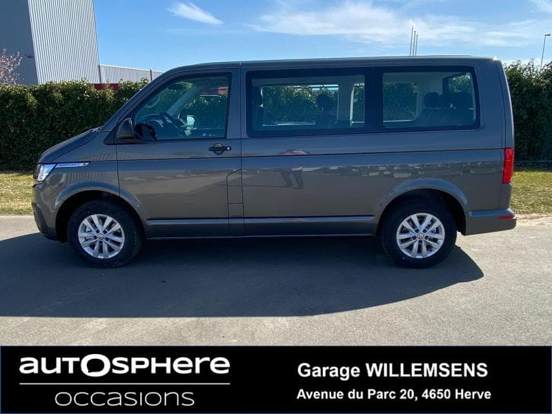Volkswagen Multivan Trendline 2.0TDI 150cv DSG - 7 Places/Attelage/GPS - 30