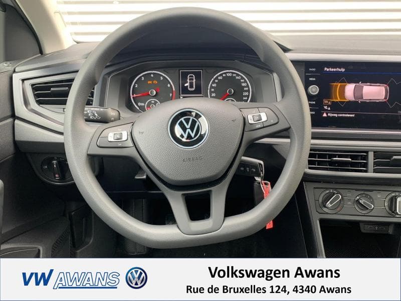 Volkswagen Polo VI Trendline - 17
