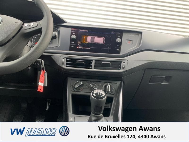 Volkswagen Polo VI Trendline - 18