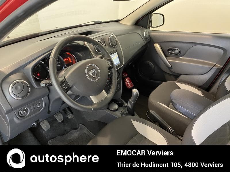 Dacia Sandero Stepway plus - 2