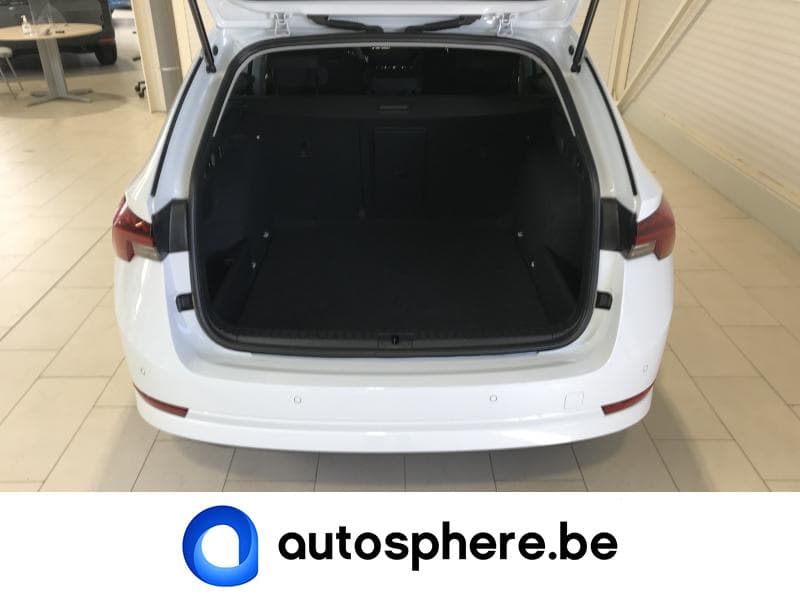 Skoda Octavia IV Ambition-AUTO-GPS-Park Pilot - 28