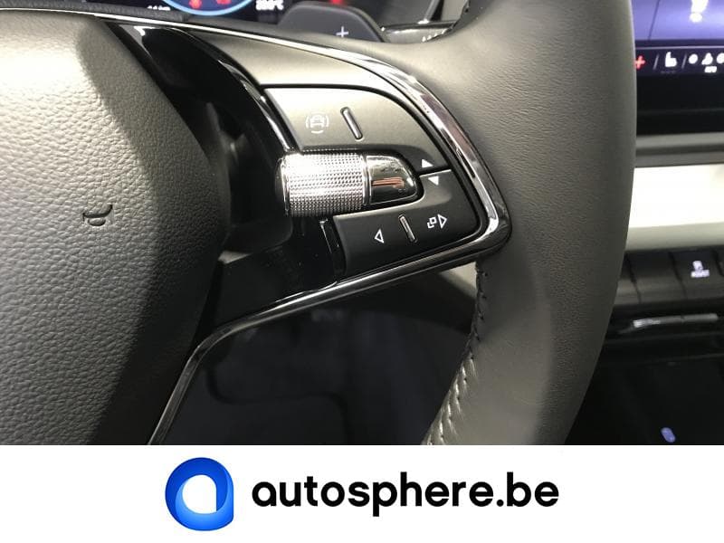 Skoda Octavia IV Ambition-AUTO-GPS-Park Pilot - 14